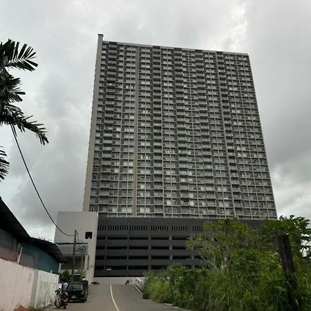 Luxe 3Br Haven At Iconic Galaxy Apartment Sri Jayewardenepura Kotte Exterior photo